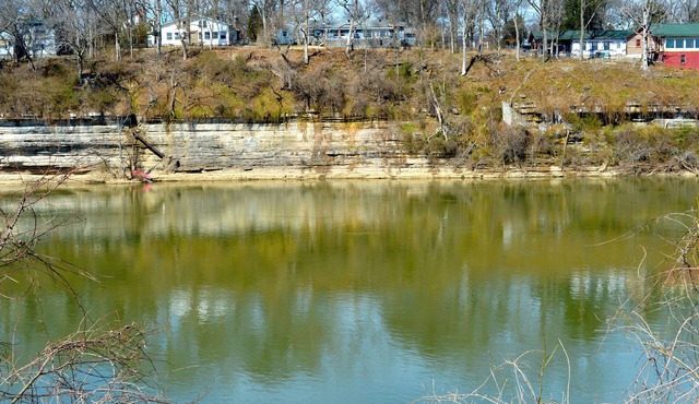 30 Day Minimum Stay Fabulous Riverfront Home in Opryland… Pure Magic….Private.