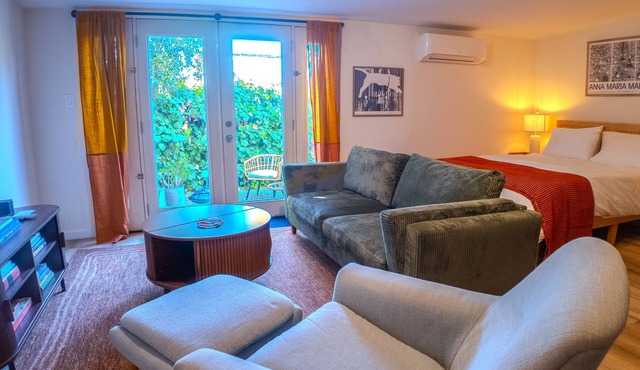 30-Day Or More Creative Studio Casita Oasis