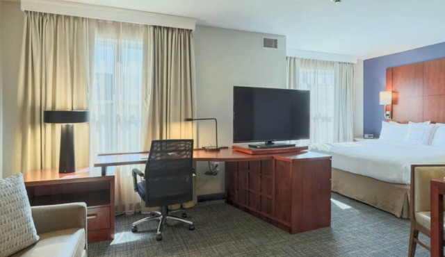 30 Min to NYC | Studio King Suite | Woodbridge Stay