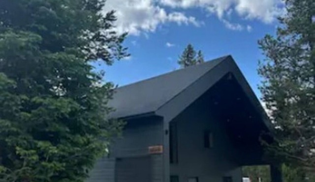 30 min. to Yellowstone, Located in Mack's Inn, Island Park - Family Friendly