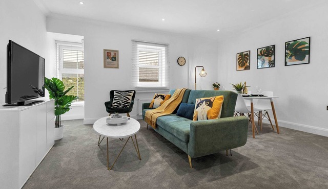 30% Monthly Discount | Long-Stay | St. Mary's Nest