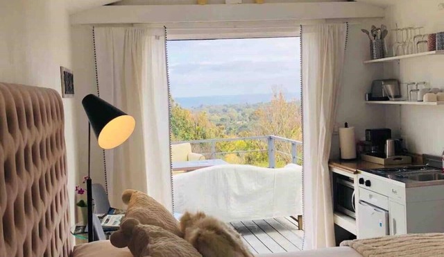 30% OFF! Malibu Charming Suite Ocean View King Bed