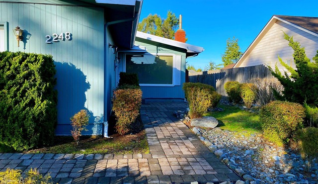 30% OFF Monthly Stay Convenient Location