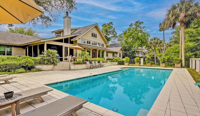 30 W. Beach Lagoon-Golf Course Views, Pool, 2nd row (147 yards) to the ocean