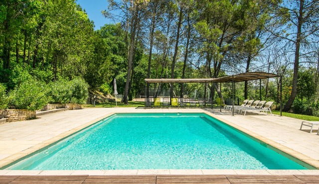 300 Year Old Provencal Mas with Floodlit, Tennis Court and Large Private Pool