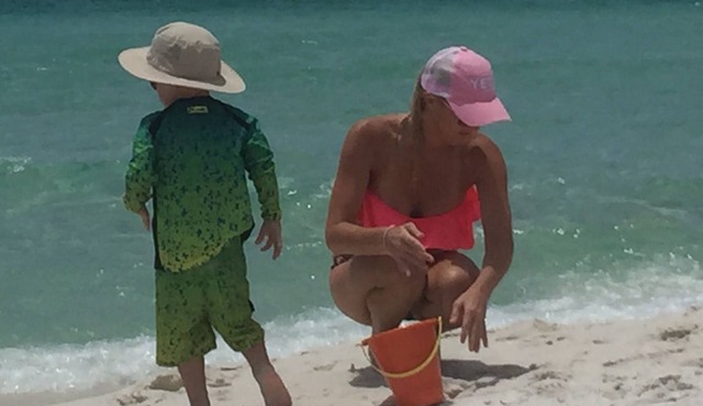 3000 Sq Ft Beach Home for 18, Private Pool & Beach Front Pool/Hot Tub, Dog OK