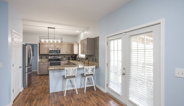 3000 square feet house , completely renovated,