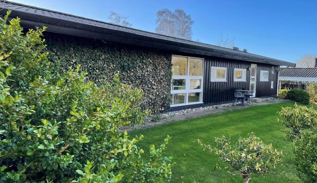 30019 Malling - Ahornvænget 7