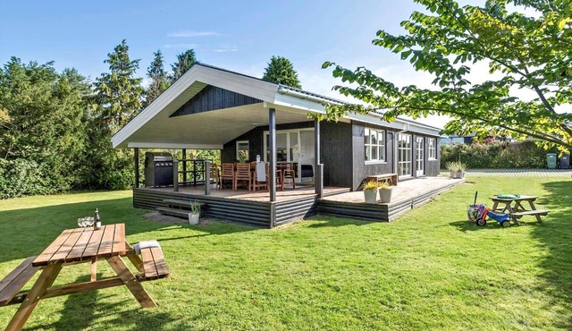 30027 Malling - Peter Eriksens Vej 14