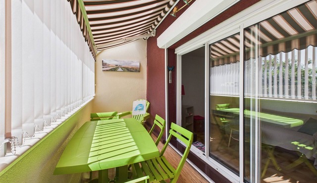 300m from beach, Andernos centre – sleeps 4