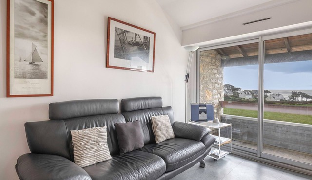 300m from the beach, 2 adults - 2 children