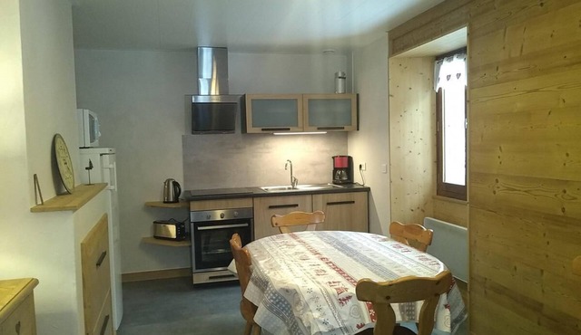 300m from resort center, Ground floor, parking, tv, ski locker, 50m², Arêches-Beaufort