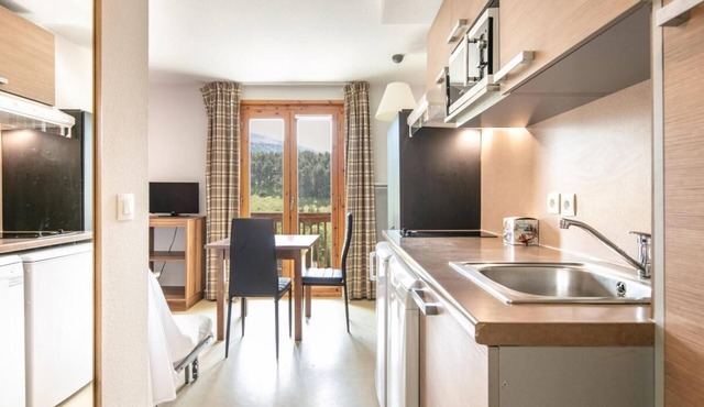 300m from shops, fitness, parking, tv, 18-24m², Gresse en Vercors