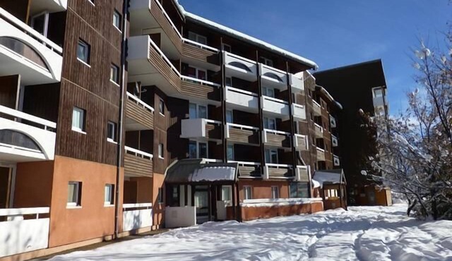 300m from ski lifts, 3rd floor, balcony, tv, ski locker, 31m², Alpe d'Huez
