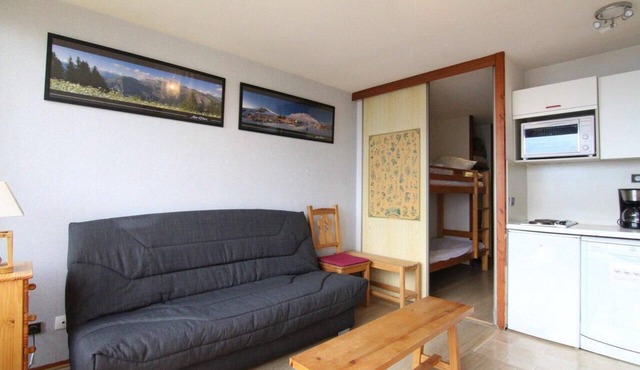 300m from ski slopes, 1st floor, balcony, tv, ski locker, 26m², Alpe d'Huez
