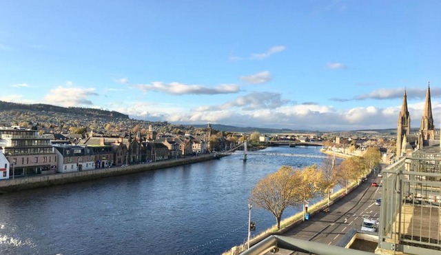 301 Riverview Apartment