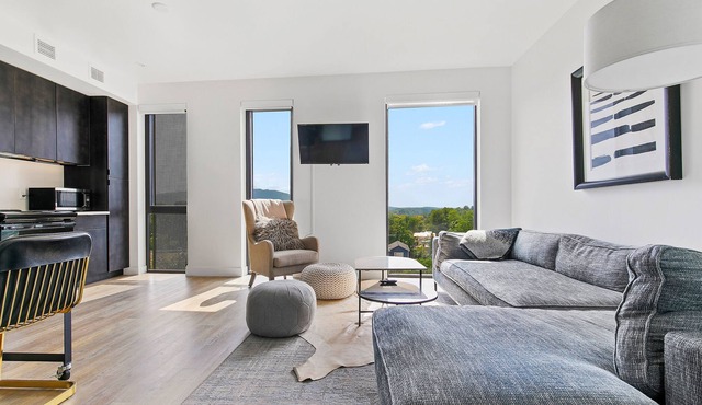 301 West Main | 1 Bed, 1 Bath