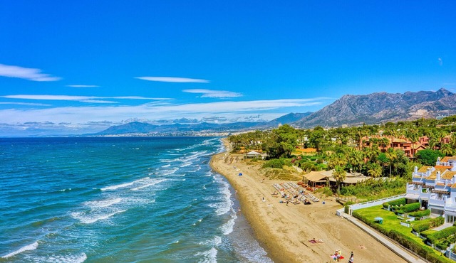 3027 Exclusive Family Retreat Near Marbella Beach