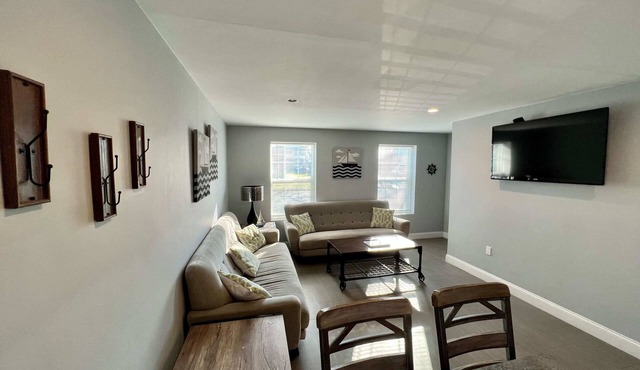 304 3rd Street, Suite B