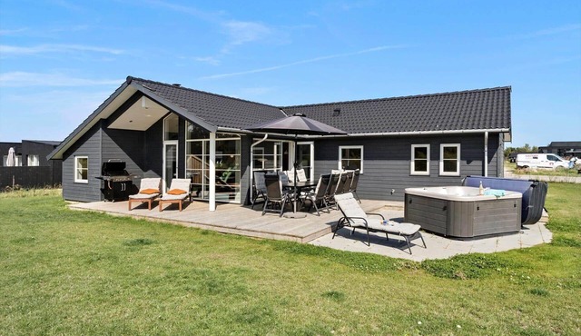 30439 Odder - Strandvænget 74