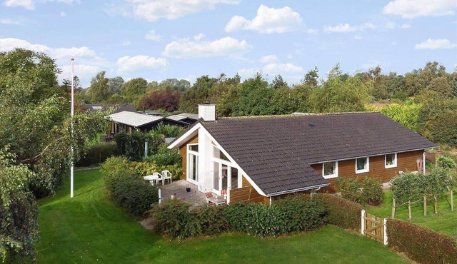 3044 Stege - Pælen 24