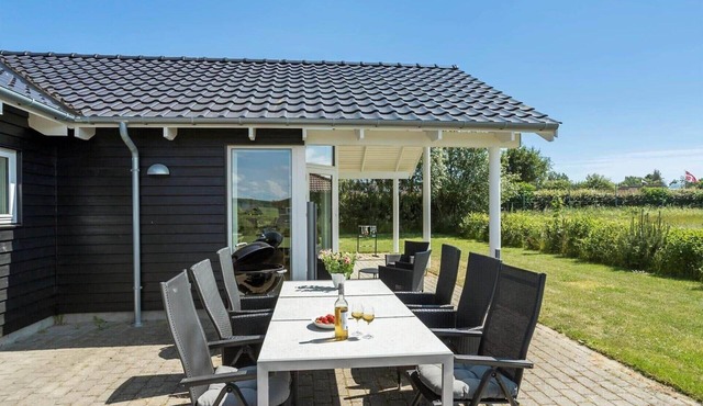 30460 Odder - Strandvænget 16