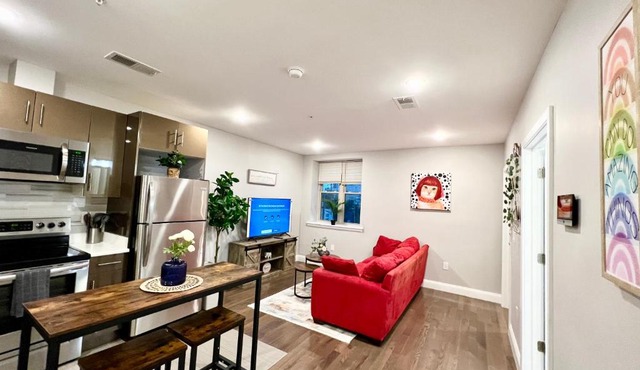 304Stunning and comfy 1BDR APT in Center city