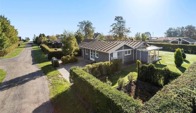 30516 Odder - Birkevænget 7