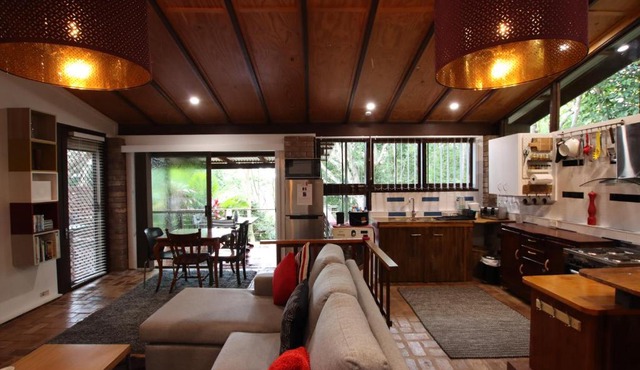 305A - The Artist's Cottage