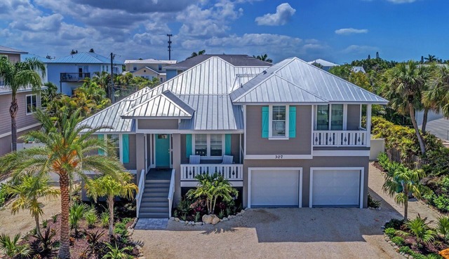 307 65th Street managed by Beach Retreats FL Anna Maria Island