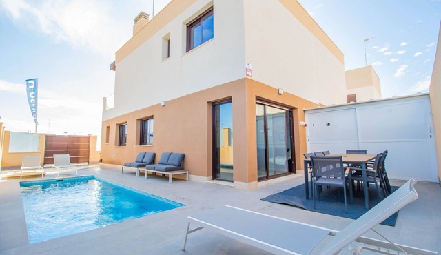 3083 CASA NUEVE