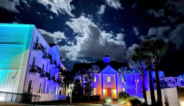 30A Inn & Suites