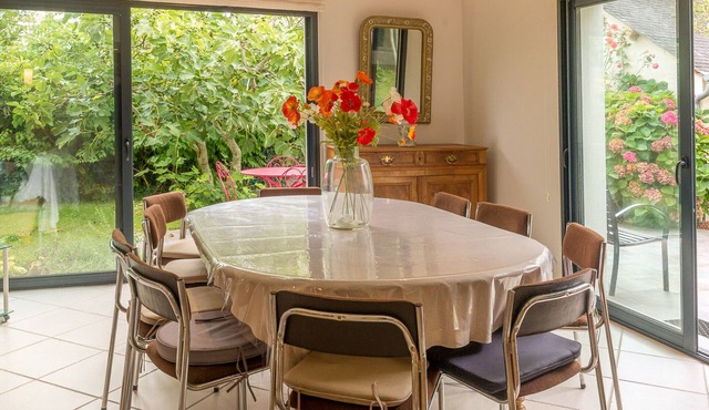 30s Family Home, Renovated, Central, 8-10 Pers.