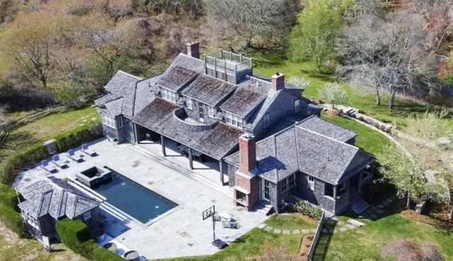 31 Almanac Pond Road