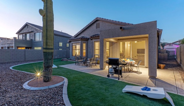 31 Day Rental: Park View, Near Golf & Trails, Comm Htd POOL & Spa, Putt Green, Corn Hole