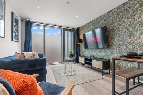 31 Lux Apex lofts 2 bed 2 bath with Roof Terrace