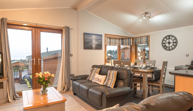 31 Ocean Terrace Lodge-Hot Tub Extra Cost- TJS31OT