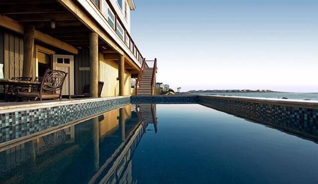 3109 Marshall Blvd by AvantStay | Incredible Ocean Views | Beach Front | Pool