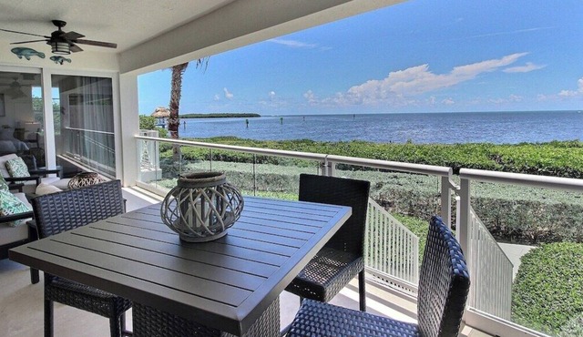 311 Mariners Club - 4 bedroom ocean front luxury condo