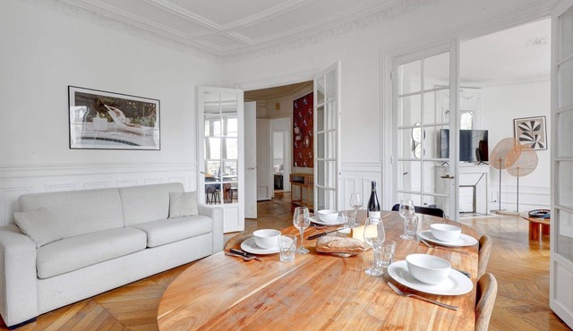 319 Suff2D - Cozy apartment view Eiffel Tower