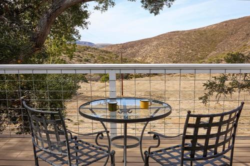 320 Acres: Farmhouse in East County San Diego