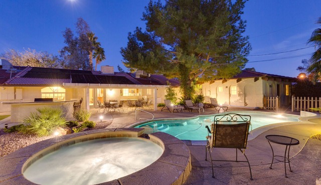 *3200 Sq Ft 5 Bed 4 Bath 1 Story Private Pool/Spa W/Casita