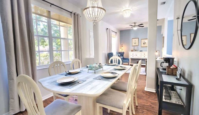 3214 W Bay Ave · Relaxing Retreat:Poolside Escape