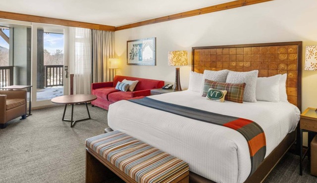 323 Studio The Lodge At Spruce Peak | Stowe Vermont | Ski in Ski Out | Third Floor