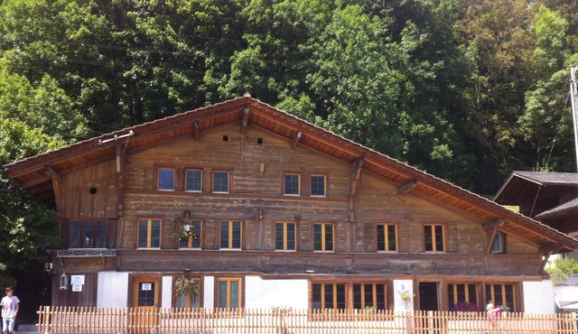 325 Year Old Swiss Chalet, Near Gstaad And Interlaken