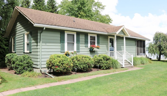 3256 Chautauqua Avenue-Chautauqua Lakefront Rental in Cheney Point!