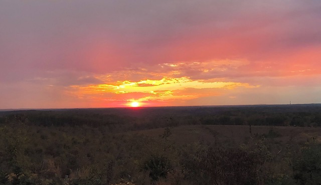 330 Acres Amazing Views, Trails, Camping, Hunting, ATV Family Friends Memories