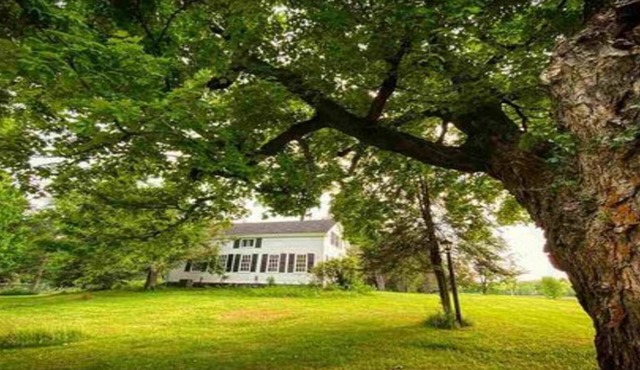 3300 sq ft house close to SLU, SUNY Canton, Clarkson, and SUNY Potsdam