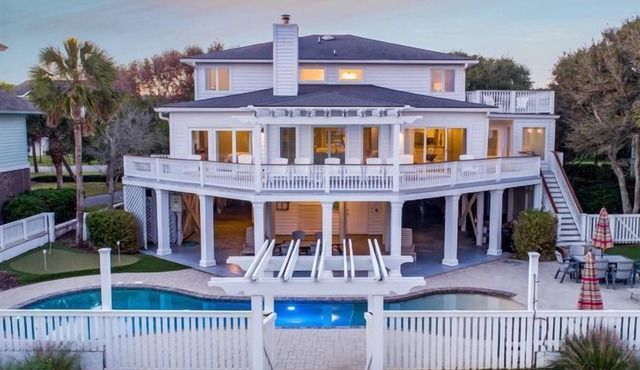 3302 Palm- OCEAN FRONT, POOL, ELEVATOR, FIRE PIT, PUTTING GREEN ⛳️