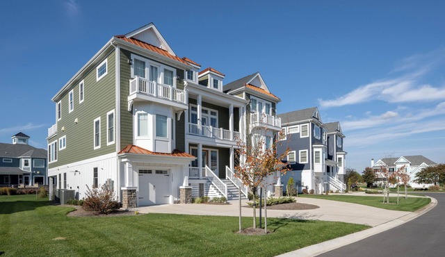 33555 Misty Moon Drive - Large Home in The Peninsula